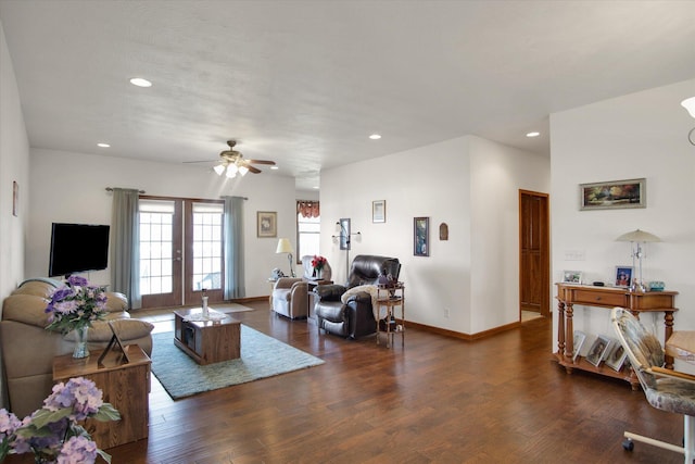 living area with recessed lighting, ceiling fan, baseboards, and wood finished floors