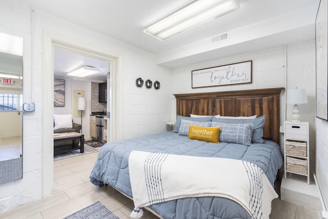 212 W Main St, Branson, MO 65616 - bedroom featuring visible vents