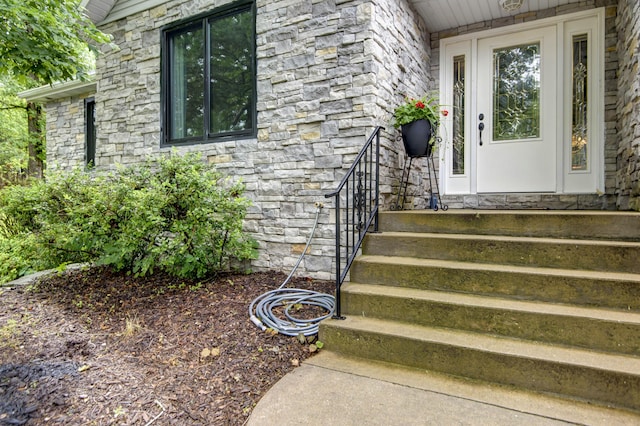 245 Wildflower Rd, Kimberling City, MO 65686 - entrance to property featuring stone siding