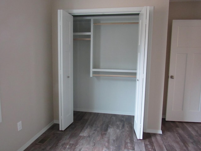 closet with visible vents