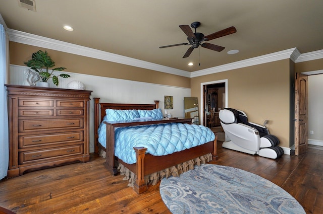 bedroom with dark wood-style floors, recessed lighting, visible vents, ornamental molding, and baseboards