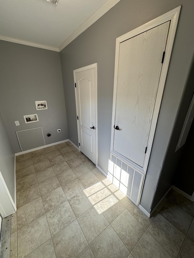 laundry room featuring laundry area, baseboards, crown molding, hookup for an electric dryer, and washer hookup