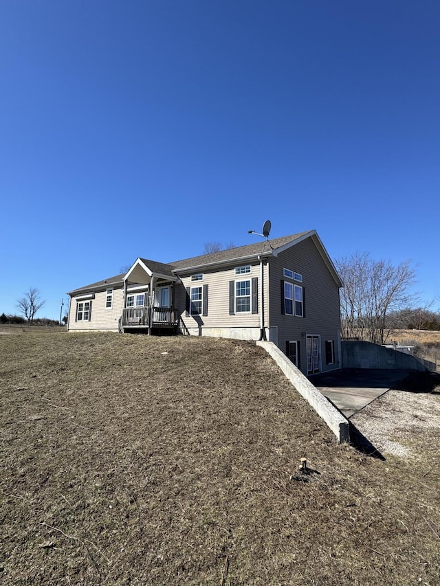 view of front of home