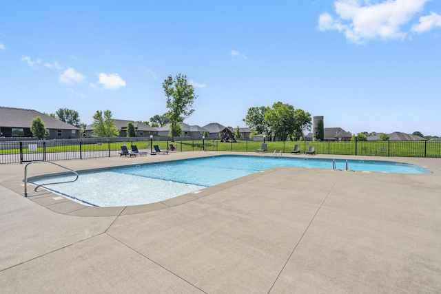 4427 E Kentbrook Dr, Springfield, MO 65802 - community pool featuring a residential view and a patio