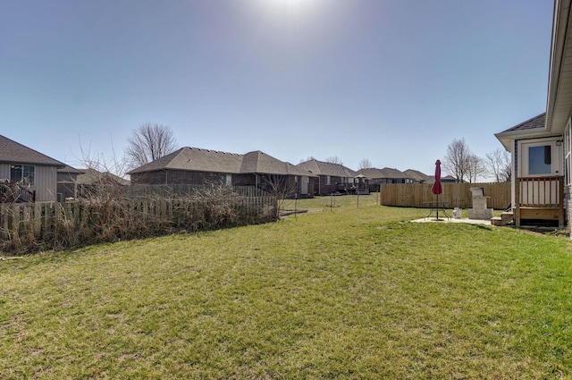 view of yard featuring fence