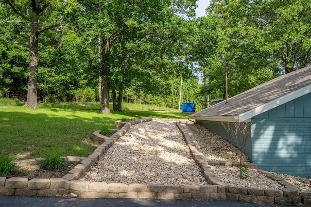 466 Buck Run Dr, Branson West, MO 65737 - exterior view of a shingled roof