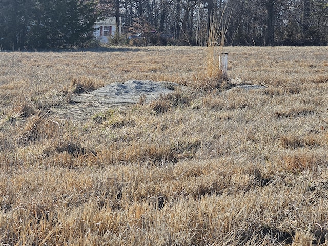 000 Canyon Dr, Wheatland, MO 65779