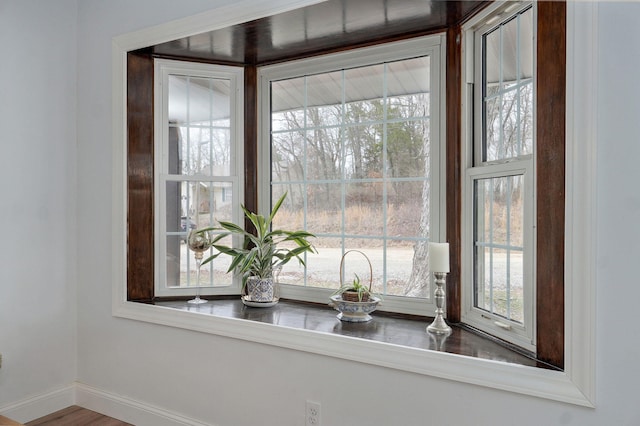 interior details with baseboards