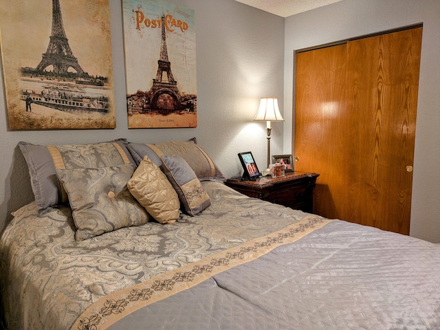 bedroom with a textured wall