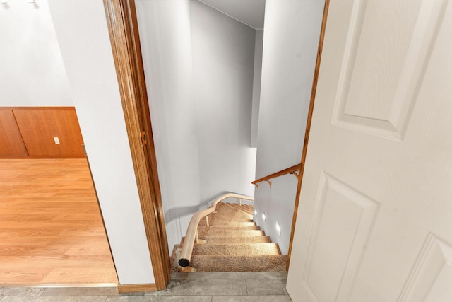 270 Craig Rd, Walnut Shade, MO 65771 - view of stairs