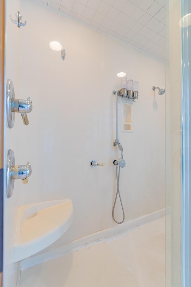 bathroom featuring walk in shower