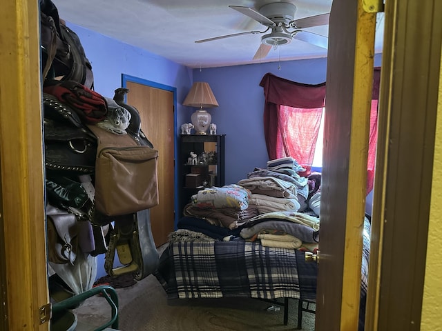 bedroom featuring a ceiling fan