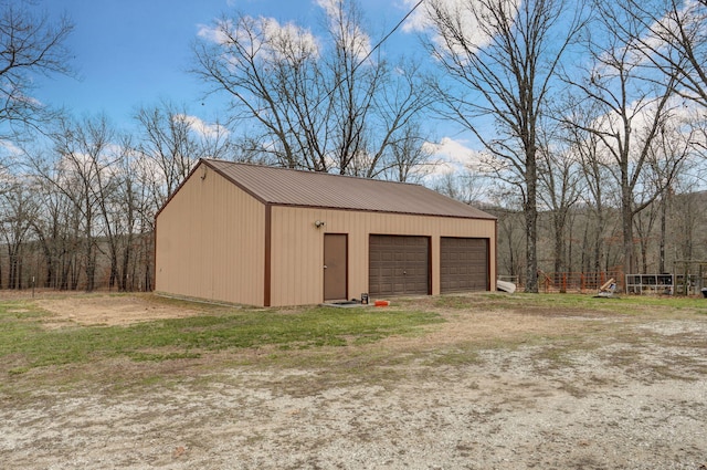 view of detached garage