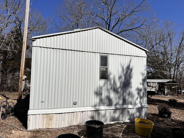 view of property exterior