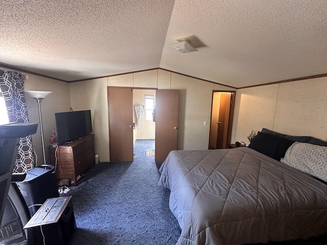 bedroom featuring a textured ceiling, carpet, crown molding, and vaulted ceiling