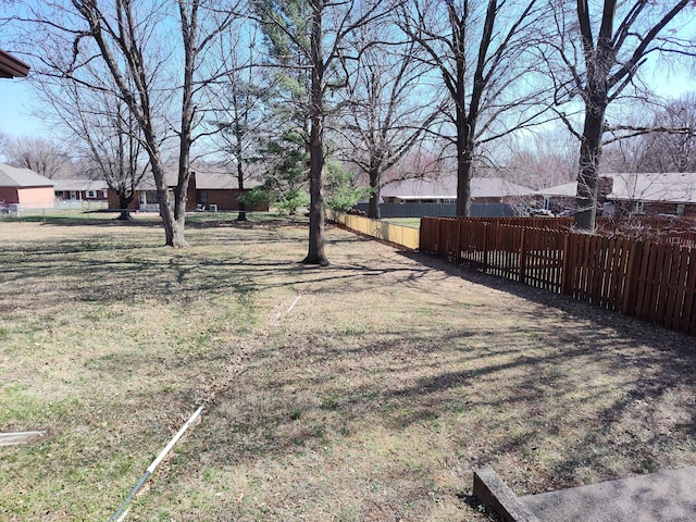 view of yard featuring fence