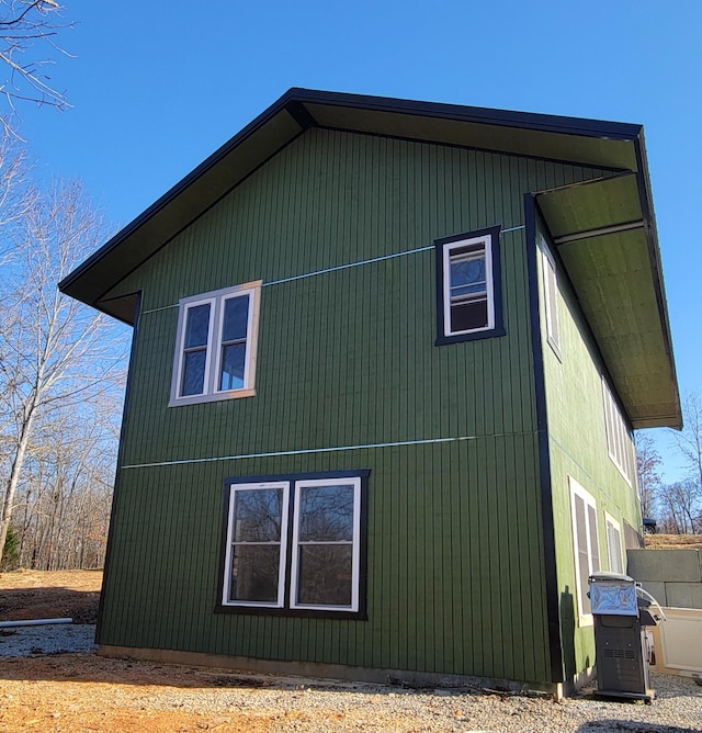 view of side of property