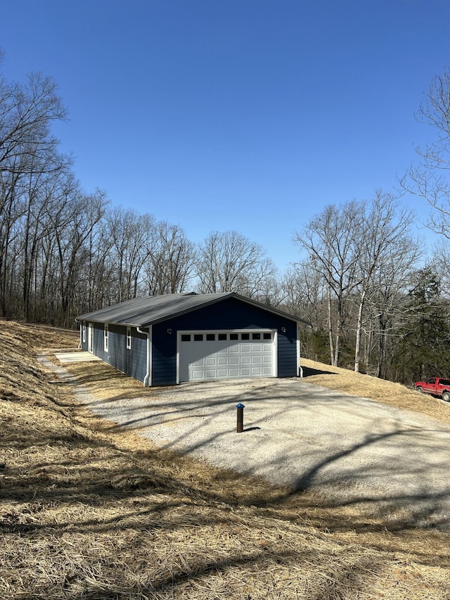 detached garage with driveway