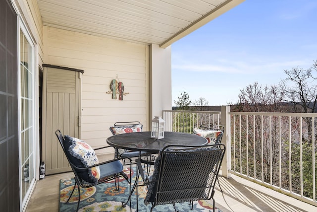 201 Prairie Dunes Dr Unit 1307/1308, Branson, MO 65616 - balcony featuring outdoor dining space