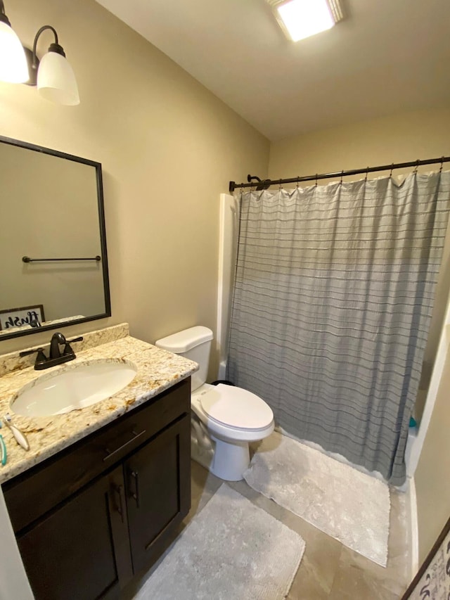 2520 S Schifferdecker Ave, Joplin, MO 64804 - bathroom with toilet and vanity