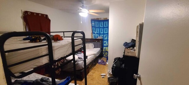 bedroom with a ceiling fan