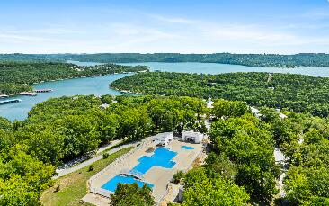 235 Ozark Mountain Resort Dr Unit 47, Kimberling City, MO 65686
