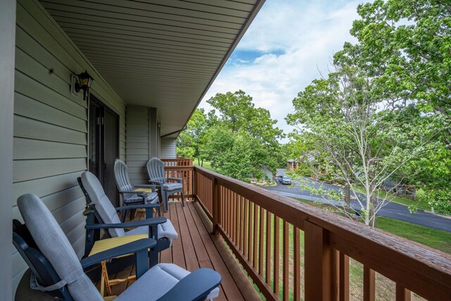 145 Starboard Dr Unit 8, Kimberling City, MO 65686 - view of deck