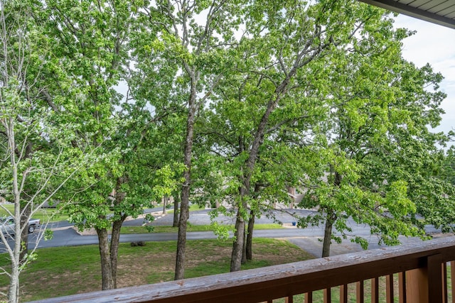 145 Starboard Dr Unit 8, Kimberling City, MO 65686 - view of yard with a balcony