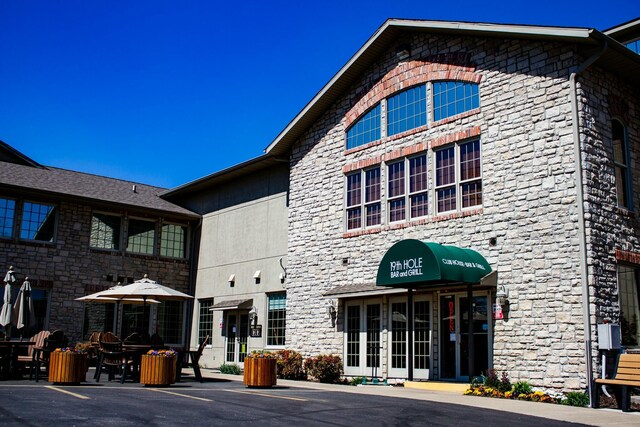 view of building exterior