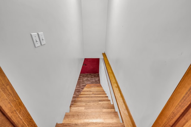 2505 Courtney Pl, West Plains, MO 65775 - view of staircase