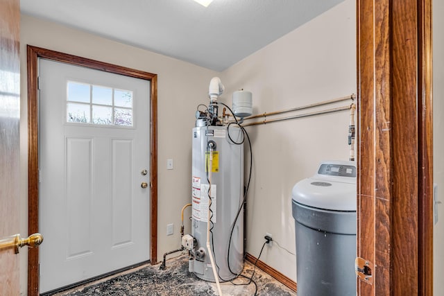 2505 Courtney Pl, West Plains, MO 65775 - entrance foyer with water heater