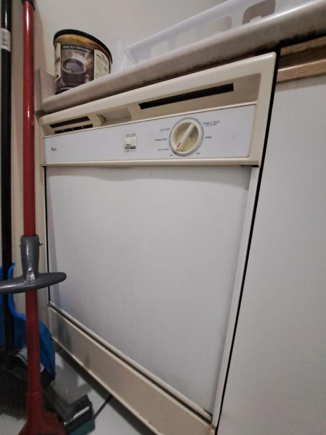 120 Spring Creek Ct Unit B1-U34, Branson, MO 65616 - room details featuring dishwasher