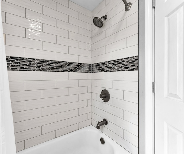 504 Brown St, Branson, MO 65616 - bathroom with bathtub / shower combination