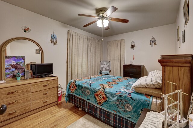 715 Cherry St, Neosho, MO 64850 - photo 25