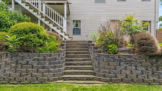 3607 Quail Run Rd, West Plains, MO 65775 - view of home's exterior featuring stairs