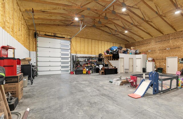 1798 E 328th Rd, Bolivar, MO 65613 - view of garage