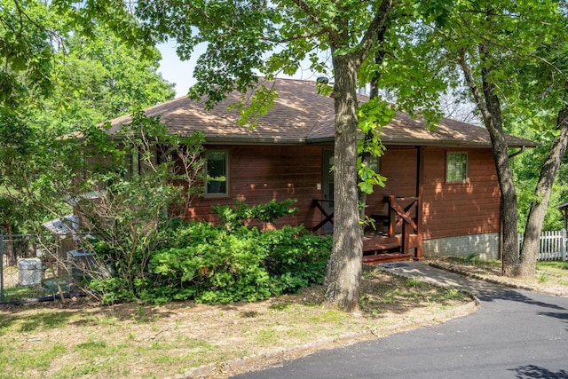 205 Forest Ln, Kimberling City, MO 65686 - view of front of property featuring a shingled roof