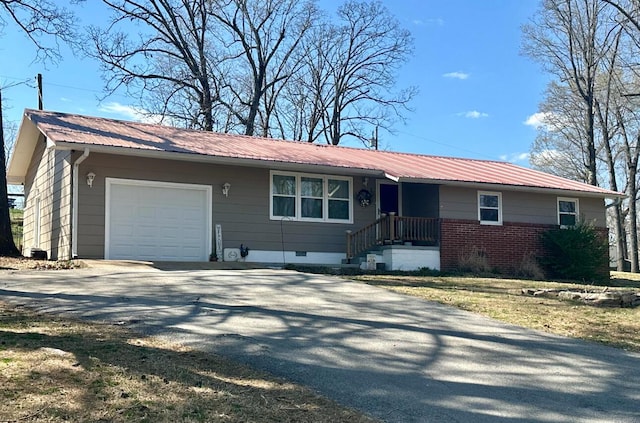 85 Peggy Ave, Mammoth Spring, AR 72554 - ranch-style house featuring an attached garage, driveway, a metal roof, and crawl space