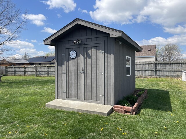 1605 S Meadow Ln, Bolivar, MO 65613 - view of shed with a fenced backyard
