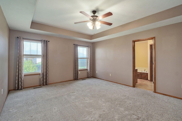 3684 Bridgewood Ave N, Springfield, MO 65803 - unfurnished room featuring visible vents, a ceiling fan, baseboards, and light carpet