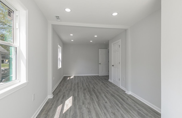 2120 N Broadway Ave, Springfield, MO 65803 - unfurnished room with recessed lighting, baseboards, and wood finished floors