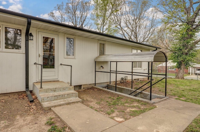 704 King St, Mount Vernon, MO 65712 - view of property entrance