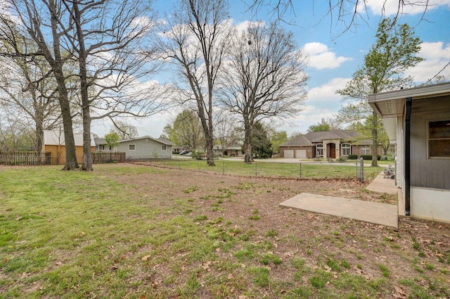 704 King St, Mount Vernon, MO 65712 - view of yard featuring fence