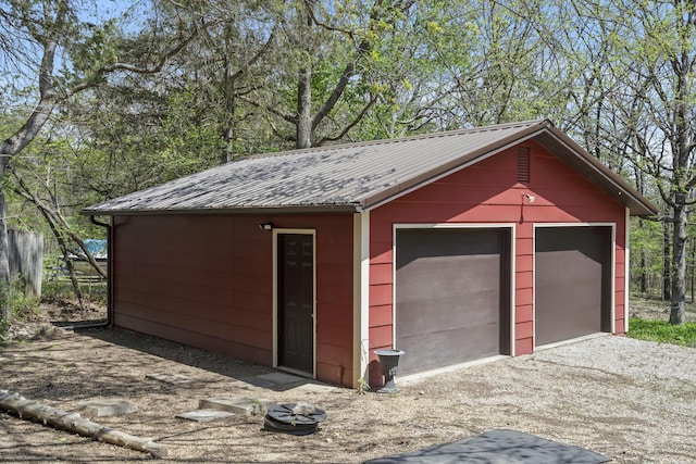 view of detached garage