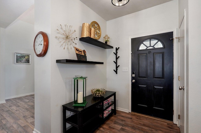625 Parkwood Dr, Mount Vernon, MO 65712 - foyer with baseboards and dark wood-style floors