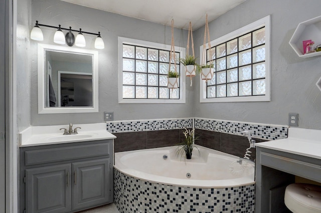 625 Parkwood Dr, Mount Vernon, MO 65712 - full bath with a whirlpool tub and vanity
