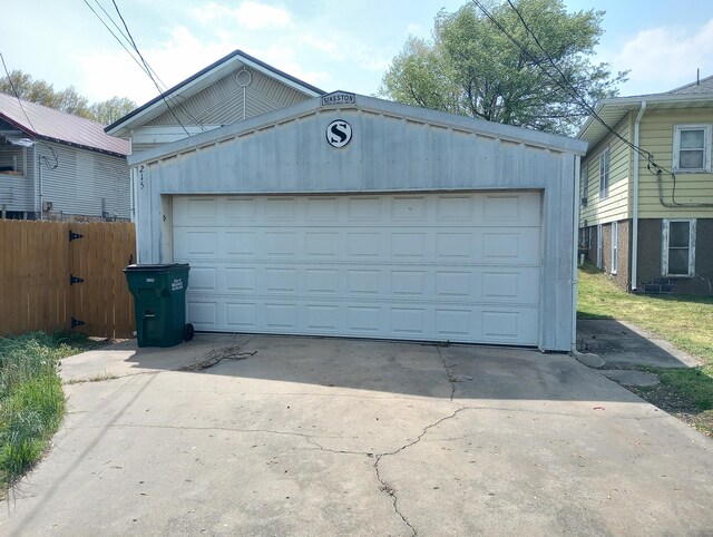 215 N Central Ave, Monett, MO 65708 - view of detached garage