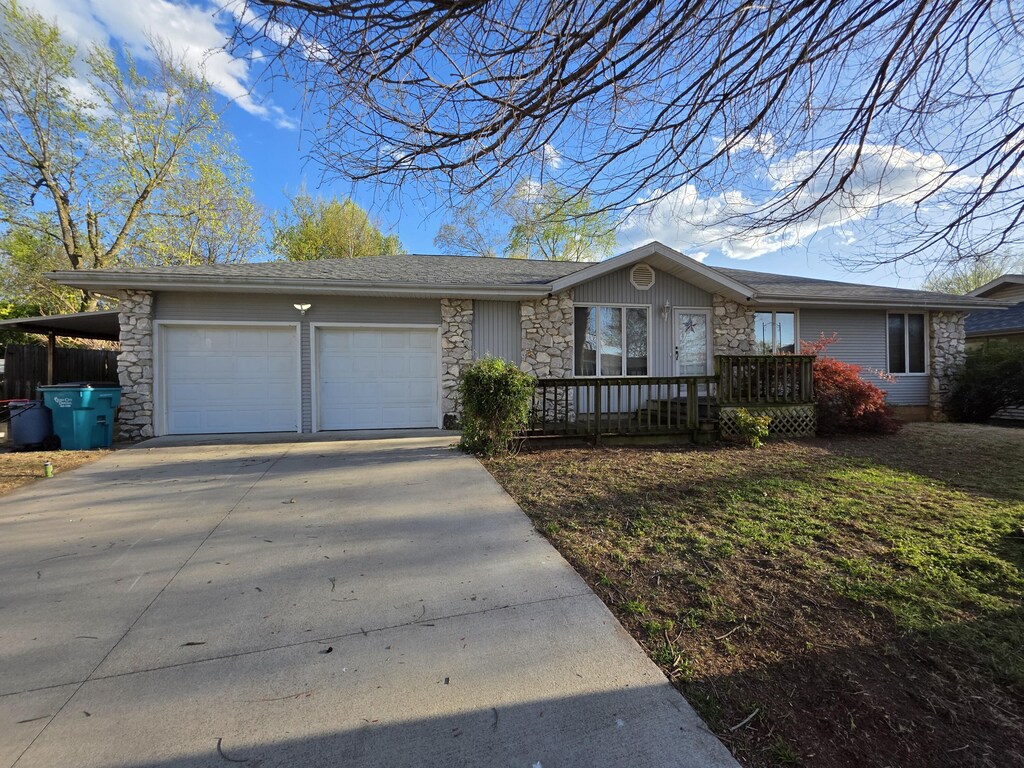 3116 W Countryside Ct, Springfield, MO 65807 - photo 1