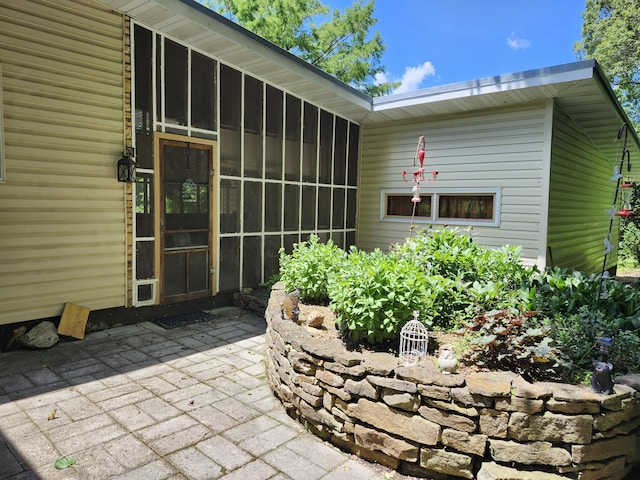 702 W Hubble Dr, Marshfield, MO 65706 - view of patio / terrace