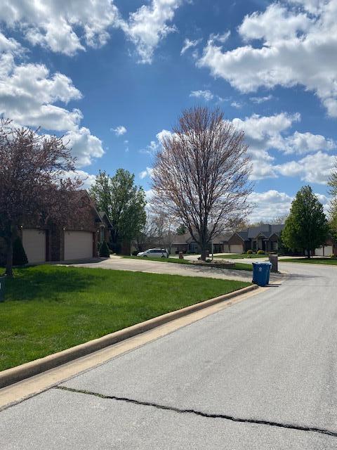 4822 S Montrose Pl, Springfield, MO 65810 - view of street featuring a residential view and curbs